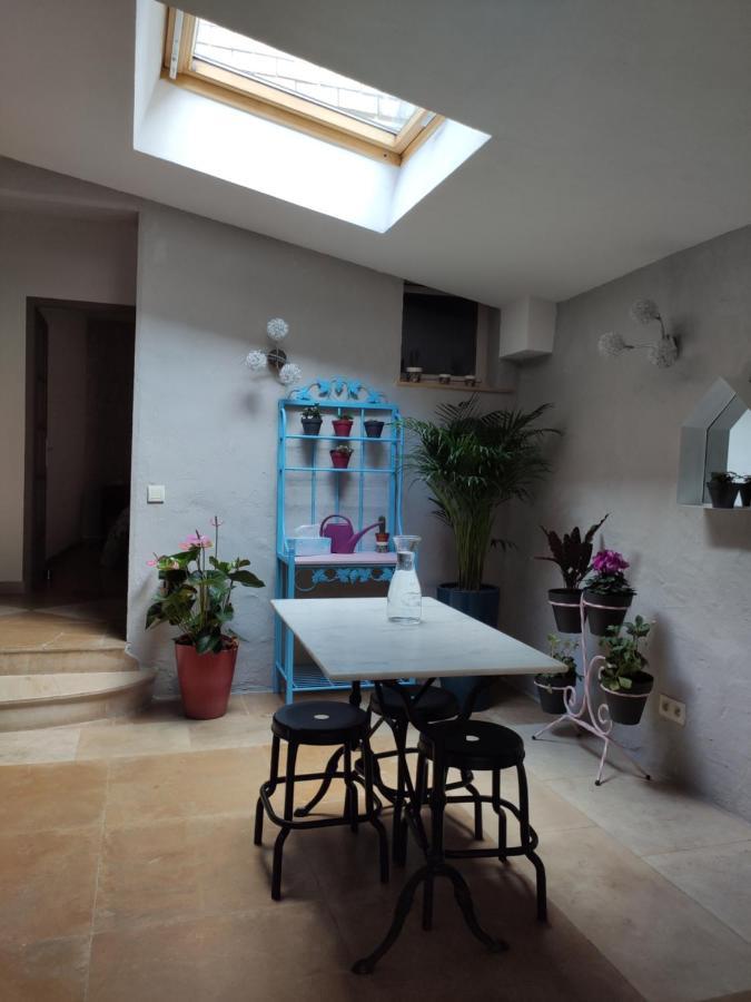 Locn'Roll Apartment Semur-en-Auxois Exterior photo